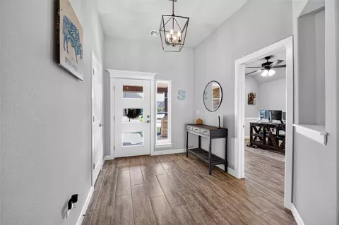 Entry Way - 8728 E Joliet St, Broken Arrow, OK 74014 photo 2 of 3