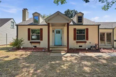 2834 E 21st Pl, Tulsa, OK 74114