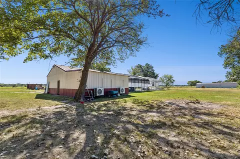 Exterior - 20220 E 700 Rd, Wagoner, OK 74467 photo 4 of 9