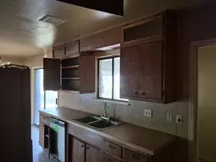 Kitchen - 300 7th Ave, Warner, OK 74469 photo 2 of 2