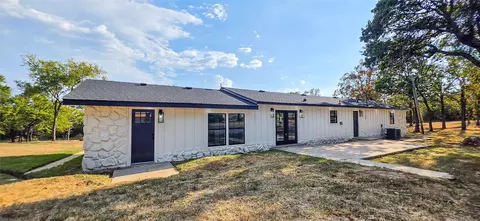 Exterior - 422311 E 1142 Rd, Eufaula, OK 74432 photo 16 of 27