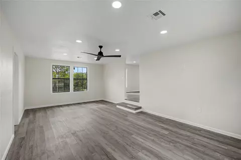 Living - 422311 E 1142 Rd, Eufaula, OK 74432 photo 7 of 7