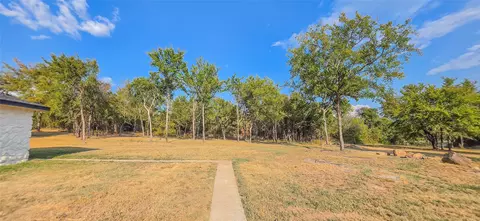 Exterior - 422311 E 1142 Rd, Eufaula, OK 74432 photo 11 of 27
