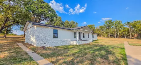 Exterior - 422311 E 1142 Rd, Eufaula, OK 74432 photo 8 of 27