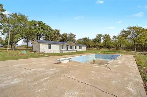 Exterior - 422311 E 1142 Rd, Eufaula, OK 74432 photo 9 of 18