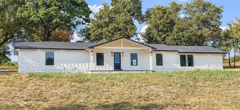 Exterior - 422311 E 1142 Rd, Eufaula, OK 74432 photo 4 of 27