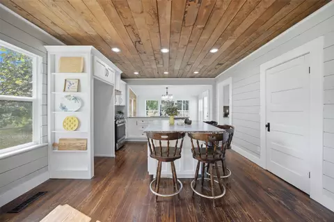 Kitchen - 206 Broadway Ave, Eufaula, OK 74432 photo 1 of 7
