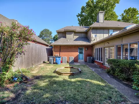 Exterior - 6536 E 85th St, Tulsa, OK 74133 photo 5 of 16