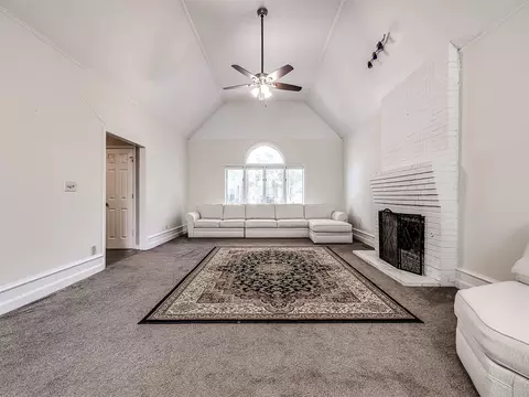 Living - 6536 E 85th St, Tulsa, OK 74133 photo 3 of 5