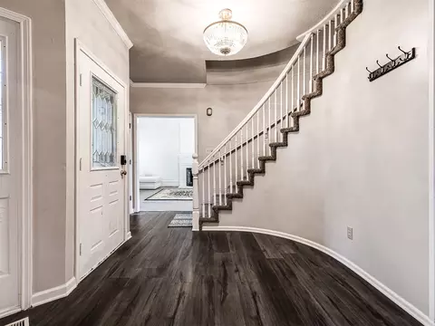 Entry Way - 6536 E 85th St, Tulsa, OK 74133 photo 3 of 6