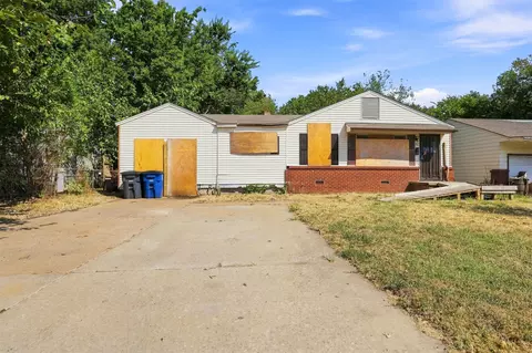 33 E 49th Pl N, Tulsa, OK 74126