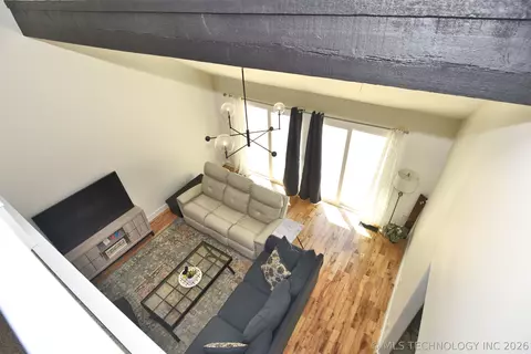 Living - 9022 E 60th St, Tulsa, OK 74145 photo 3 of 4