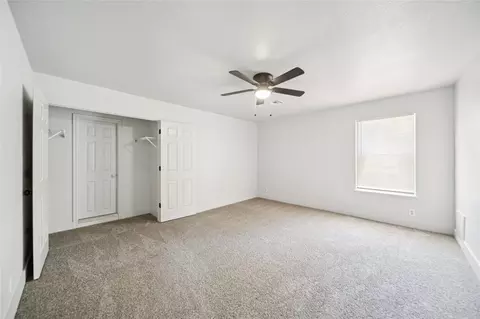 Bedroom - 3023 E 89th Pl, Tulsa, OK 74137 photo 2 of 3