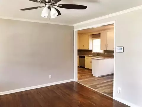 2533 E 7th St, Tulsa, OK 74104 photo 8
