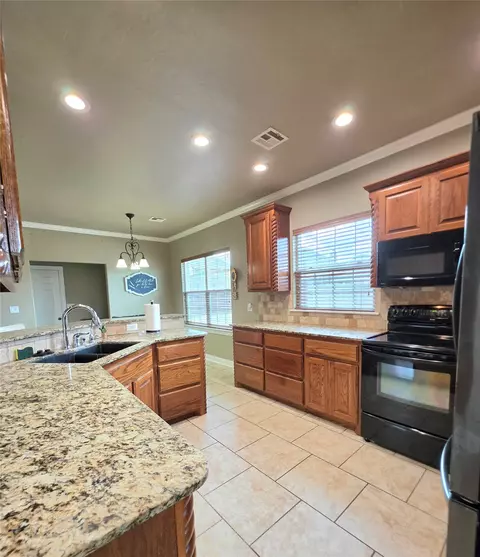 Kitchen - 823 Cypress Dr, Ada, OK 74820 photo 1 of 3