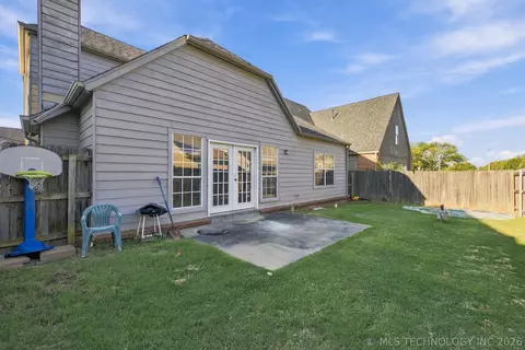 Exterior - 3005 E 90th Pl, Tulsa, OK 74137 photo 3 of 3