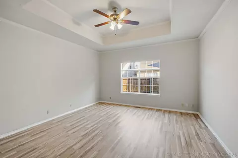 Living - 3005 E 90th Pl, Tulsa, OK 74137 photo 5 of 5