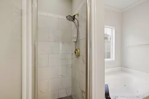 Bath - 3005 E 90th Pl, Tulsa, OK 74137 photo 3 of 4