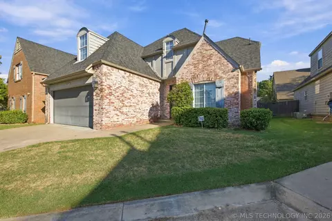 Exterior - 3005 E 90th Pl, Tulsa, OK 74137 photo 2 of 3