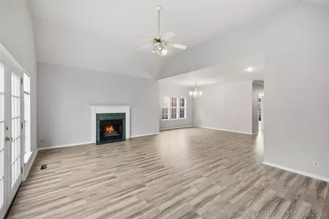 Living - 3005 E 90th Pl, Tulsa, OK 74137 photo 1 of 5