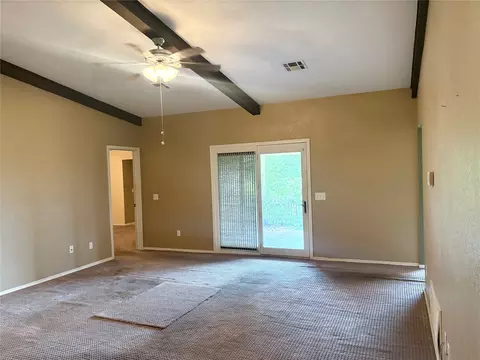 Living - 618 S Timberridge Dr S, Cushing, OK 74023 photo 1 of 3
