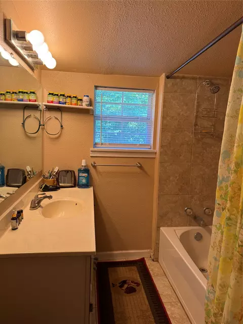 Bath - Undisclosed, Watts, OK 74964 photo 1 of 1