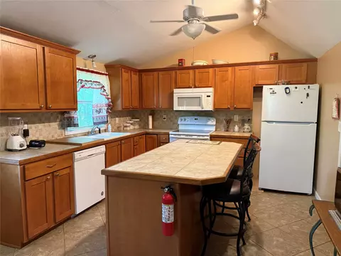 Kitchen - Undisclosed, Watts, OK 74964 photo 1 of 3
