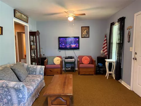 Living - Undisclosed, Watts, OK 74964 photo 2 of 2