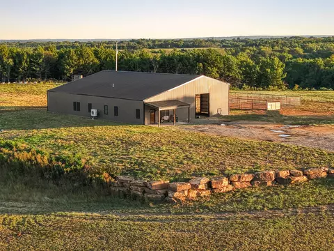 53235 S 36200 Rd, Jennings, OK 74038