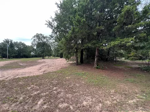 Exterior - 20 S 4207 Rd, Eufaula, OK 74432 photo 2 of 6