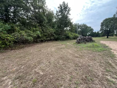 Exterior - 20 S 4207 Rd, Eufaula, OK 74432 photo 4 of 6