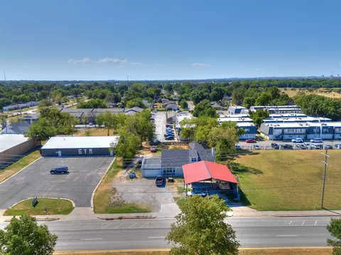 9768 E 11 St, Tulsa, OK 74128 photo 2