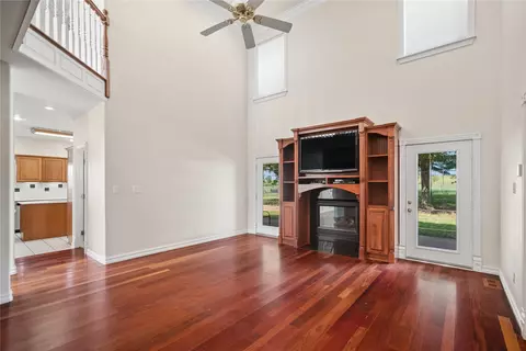 Living - 7901 N Highway 72, Haskell, OK 74436 photo 4 of 5