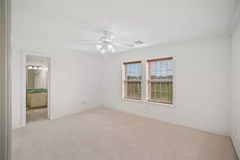 Bedroom - 7901 N Highway 72, Haskell, OK 74436 photo 6 of 9