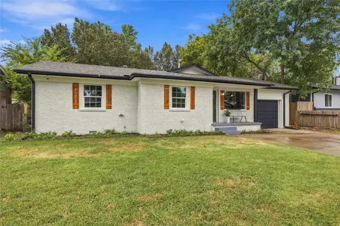 Exterior - 6620 E 27th St, Tulsa, OK 74129 photo 3 of 9
