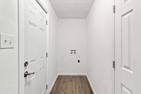 Entry Way - 812 W 5th St, Ada, OK 74820 photo 2 of 2