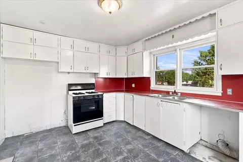 Kitchen - 300 E Main St, Asher, OK 74826 photo 2 of 3