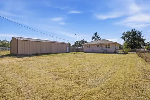 Exterior - 300 E Main St, Asher, OK 74826 photo 3 of 4