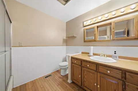 Bath - 519 E Main St, Pawhuska, OK 74056 photo 2 of 3