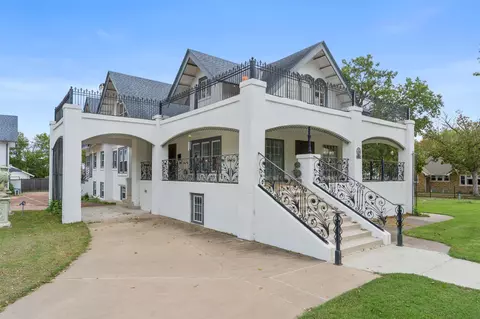 1220 S Cherokee Ave, Bartlesville, OK 74003