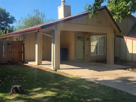 Exterior - 11038 E 16th St, Tulsa, OK 74128 photo 2 of 4