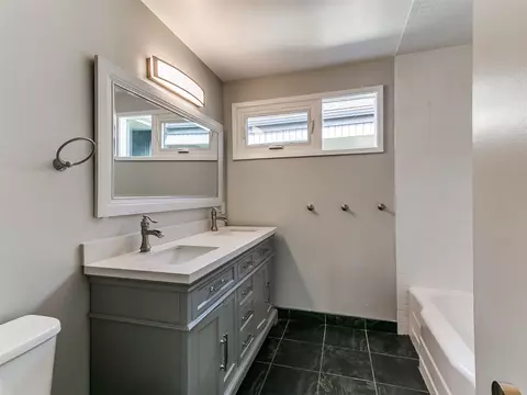 Bath - 5357 E 26th Pl, Tulsa, OK 74114 photo 1 of 4