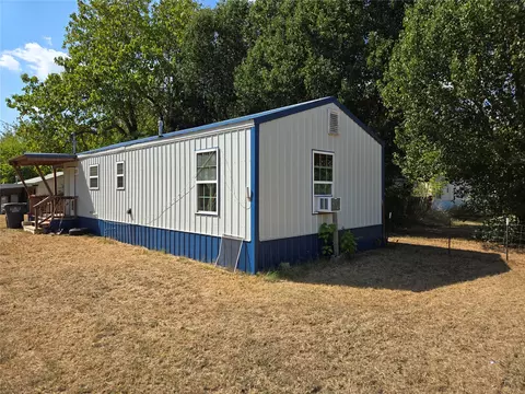 Other - 320 5th, Francis, OK 74844 photo 6 of 10