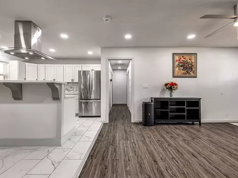 Entry Way - 4023 E Virgin St, Tulsa, OK 74115 photo 1 of 2