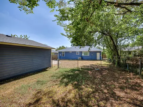 Exterior - 4023 E Virgin St, Tulsa, OK 74115 photo 17 of 18
