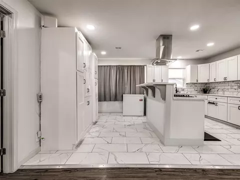 Kitchen - 4023 E Virgin St, Tulsa, OK 74115 photo 7 of 7