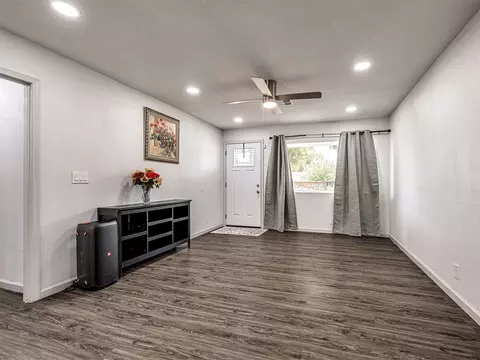 Living - 4023 E Virgin St, Tulsa, OK 74115 photo 2 of 2