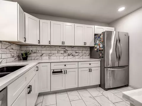 Kitchen - 4023 E Virgin St, Tulsa, OK 74115 photo 4 of 7