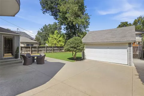 Exterior - 2135 E 25th Pl, Tulsa, OK 74114 photo 5 of 16