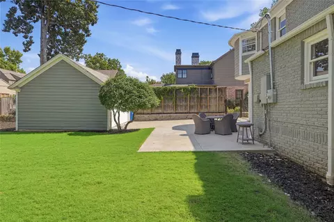 Exterior - 2135 E 25th Pl, Tulsa, OK 74114 photo 15 of 16